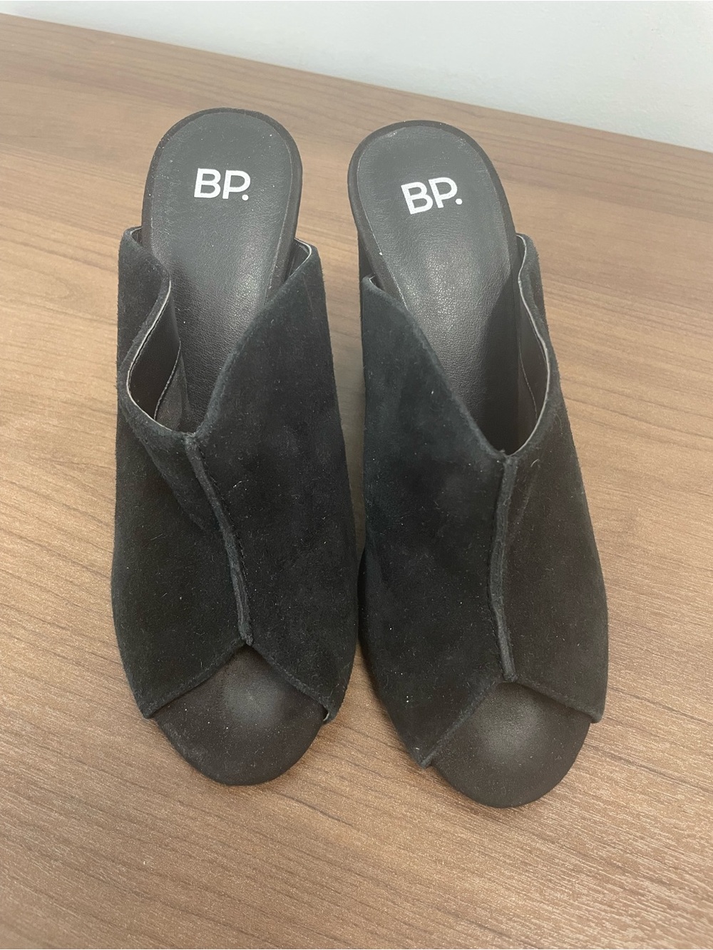 Nordstrom BP Gretta Suede Peep-Toe Block Heel Mule in Black size 7